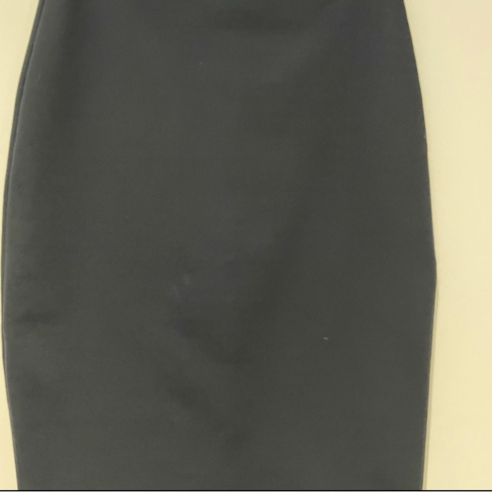 Armani collection size 40 navy pencil skirt. 24"long.
